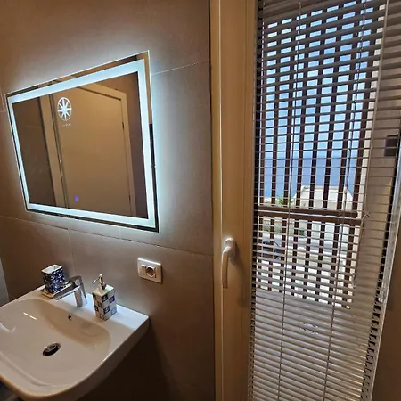 Villa Ostriche Coast Palasë